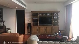 3 Bedroom Condo for rent in Bang Phong Pang, Bangkok