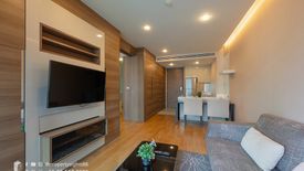 1 Bedroom Condo for sale in Silom, Bangkok near BTS Saint Louis