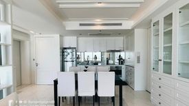 2 Bedroom Condo for rent in Bang Khlo, Bangkok