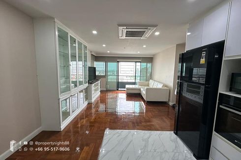 2 Bedroom Condo for rent in Thung Maha Mek, Bangkok near MRT Silom