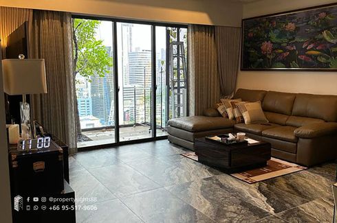 2 Bedroom Condo for sale in Khlong Toei Nuea, Bangkok near MRT Sukhumvit