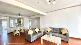 3 Bedroom Condo for rent in Khlong Tan Nuea, Bangkok