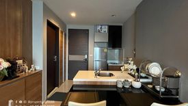 1 Bedroom Condo for sale in Thung Wat Don, Bangkok near BTS Saphan Taksin