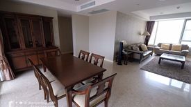 3 Bedroom Condo for rent in Khlong Tan Nuea, Bangkok