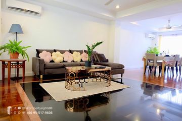 5 Bedroom Townhouse for rent in Silom, Bangkok near BTS Chong Nonsi