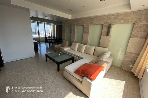 3 Bedroom Condo for rent in Khlong Tan Nuea, Bangkok