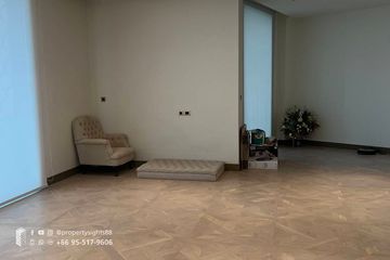 3 Bedroom Condo for sale in Khlong Ton Sai, Bangkok near BTS Charoen Nakhon