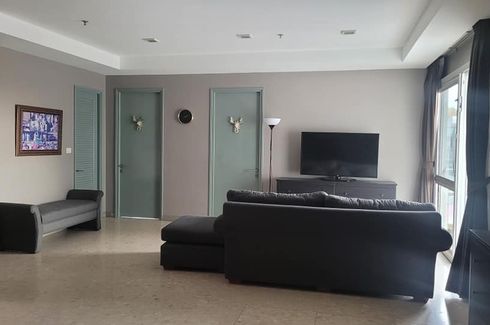 3 Bedroom Condo for rent in Phra Khanong, Bangkok near BTS Ekkamai