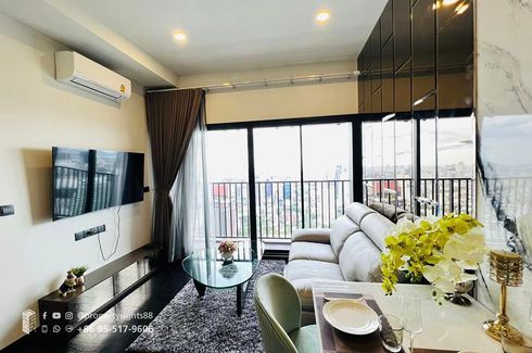 2 Bedroom Condo for rent in Khlong Tan Nuea, Bangkok