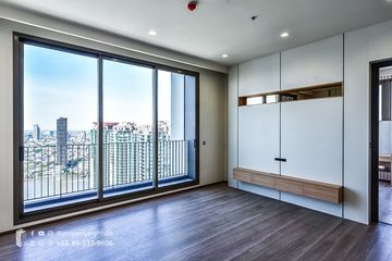 3 Bedroom Condo for rent in Wat Phraya Krai, Bangkok