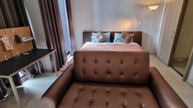 1 Bedroom Condo for rent in Langsuan, Bangkok near BTS Ploen Chit