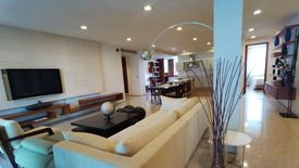 3 Bedroom Condo for rent in Phra Khanong, Bangkok near BTS Phra Khanong