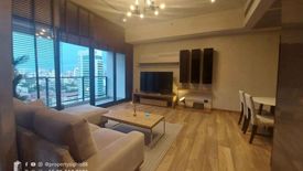 2 Bedroom Condo for rent in Khlong Toei Nuea, Bangkok near MRT Phetchaburi