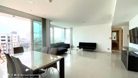 3 Bedroom Condo for rent in Khlong Tan Nuea, Bangkok near BTS Ekkamai