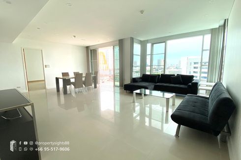 3 Bedroom Condo for rent in Khlong Tan Nuea, Bangkok near BTS Ekkamai