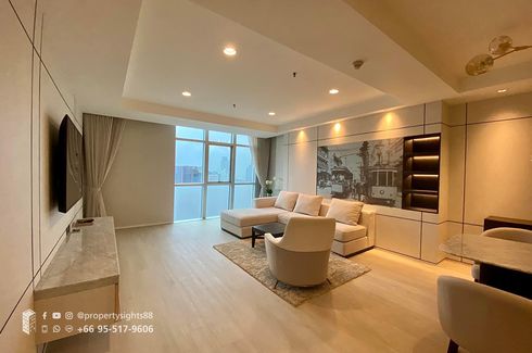 2 Bedroom Condo for rent in Phra Khanong, Bangkok near BTS Ekkamai