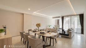 3 Bedroom Condo for rent in Khlong Toei Nuea, Bangkok near MRT Sukhumvit