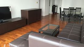 3 Bedroom Condo for rent in Khlong Tan, Bangkok near BTS Phrom Phong