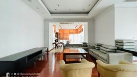 4 Bedroom Condo for rent in Khlong Toei, Bangkok near BTS Nana