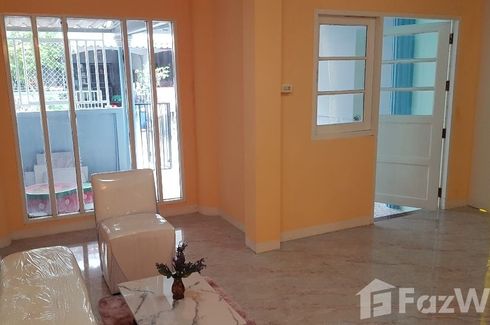 3 Bedroom Townhouse for sale in Talat Khwan, Nonthaburi near MRT Ministry of Public Health