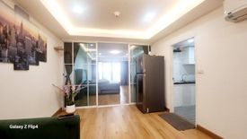 1 Bedroom Condo for rent in Nusa State Tower Condominium, Silom, Bangkok near BTS Surasak