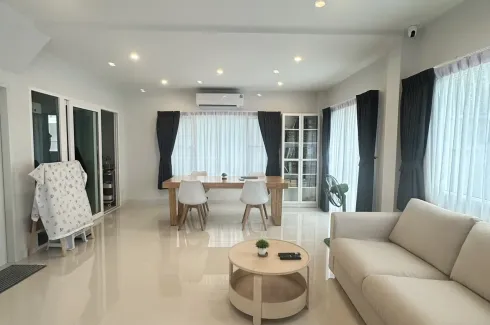 3 Bedroom Townhouse for sale in Supalai Lake Ville Phuket, Ko Kaeo, Phuket