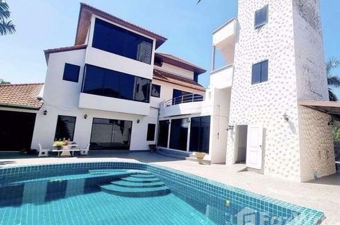 6 Bedroom Villa for rent in Paradise villa 1, Nong Prue, Chonburi