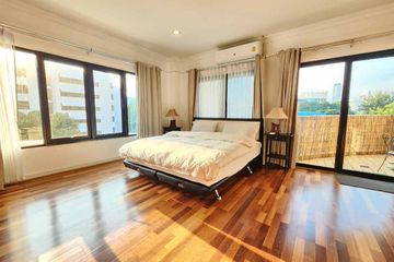 3 Bedroom Condo for rent in Thung Maha Mek, Bangkok near MRT Lumpini