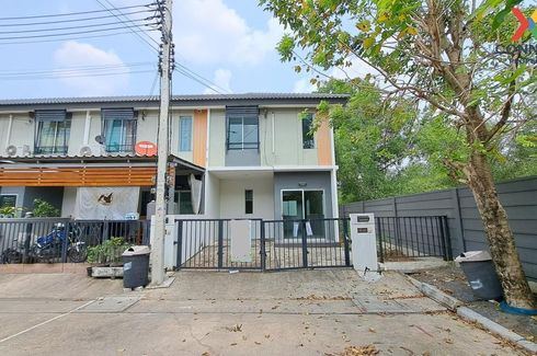 3 Bedroom Townhouse for sale in Khlong Song, Pathum Thani