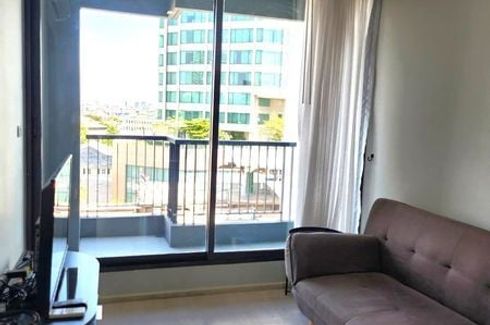 1 Bedroom Condo for sale in Rhythm Sukhumvit 44/1, Phra Khanong, Bangkok near BTS Phra Khanong