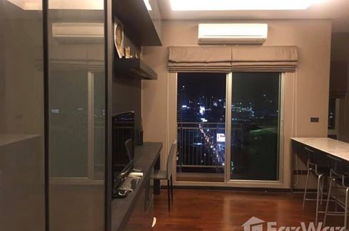 2 Bedroom Condo for sale in Thru Thonglor, Bang Kapi, Bangkok near MRT Phetchaburi