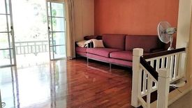 3 Bedroom House for sale in Dokmai, Bangkok