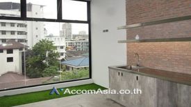 3 Bedroom Townhouse for Sale or Rent in Phra Khanong, Bangkok near BTS Thong Lo