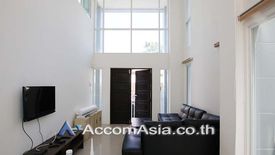 3 Bedroom Townhouse for Sale or Rent in Phra Khanong, Bangkok near BTS Ekkamai