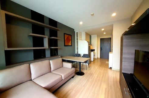 1 Bedroom Condo for rent in Sky Walk Condominium, Phra Khanong Nuea, Bangkok near BTS Phra Khanong