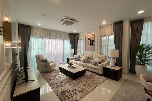 4 Bedroom House for rent in Saphan Sung, Bangkok