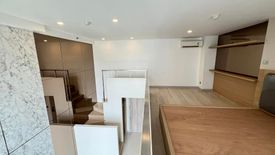 1 Bedroom Condo for sale in Thung Wat Don, Bangkok near BTS Sueksa Witthaya