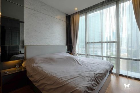 1 Bedroom Condo for sale in Silom, Bangkok near BTS Surasak