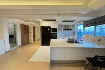 3 Bedroom Condo for rent in Royal Castle Sukhumvit 39, Khlong Tan Nuea, Bangkok near BTS Phrom Phong