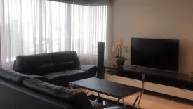 2 Bedroom Condo for rent in The Emporio Place, Khlong Tan, Bangkok near BTS Phrom Phong