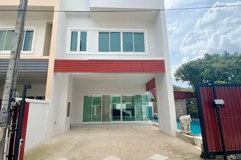 3 Bedroom House for rent in Choeng Thale, Phuket