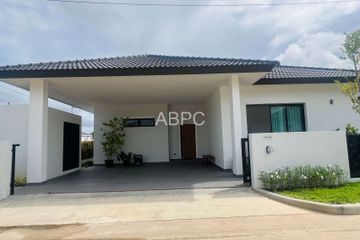 3 Bedroom House for sale in Panalee Village, Huai Yai, Chonburi