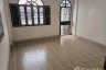 3 Bedroom Townhouse for rent in Tha Raeng, Bangkok