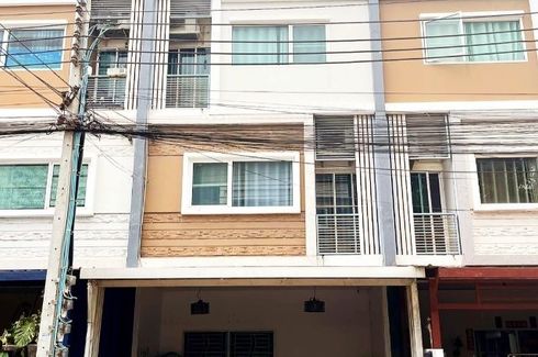3 Bedroom Townhouse for sale in Villette City Pattanakarn 38, Suan Luang, Bangkok