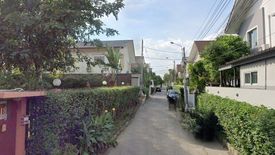 5 Bedroom House for rent in Tha Raeng, Bangkok