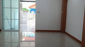 2 Bedroom Townhouse for sale in Krathum Rai, Bangkok