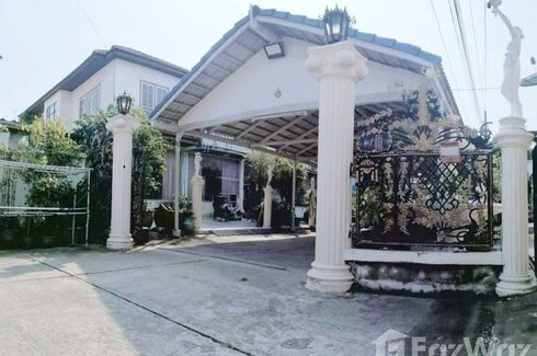 3 Bedroom House for sale in Samae Dam, Bangkok