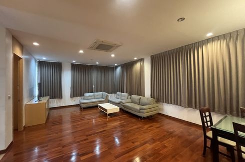 3 Bedroom Condo for rent in Acadamia Grand Tower, Khlong Tan Nuea, Bangkok near BTS Phrom Phong