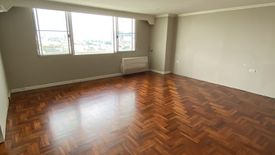 3 Bedroom Apartment for rent in Le Chateau, Khlong Tan Nuea, Bangkok