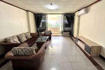 3 Bedroom Condo for rent in Thung Wat Don, Bangkok near BTS Sueksa Witthaya